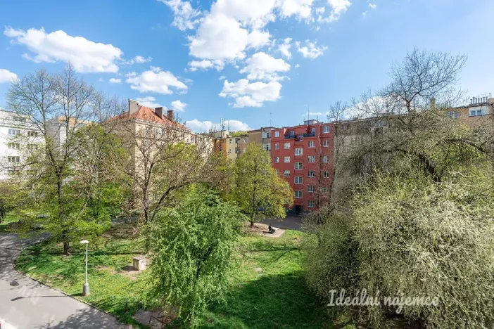 Pronájem bytu 2+1, Praha - Košíře, Plzeňská, 71 m2