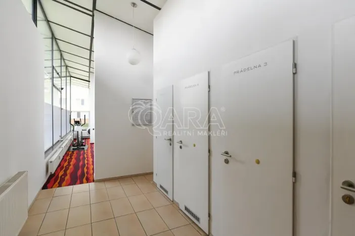 Pronájem bytu 3+kk, Praha - Karlín, Molákova, 42 m2