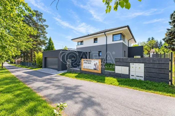 Prodej rodinného domu, Kamenice - Nová Hospoda, Na Pokraji, 259 m2