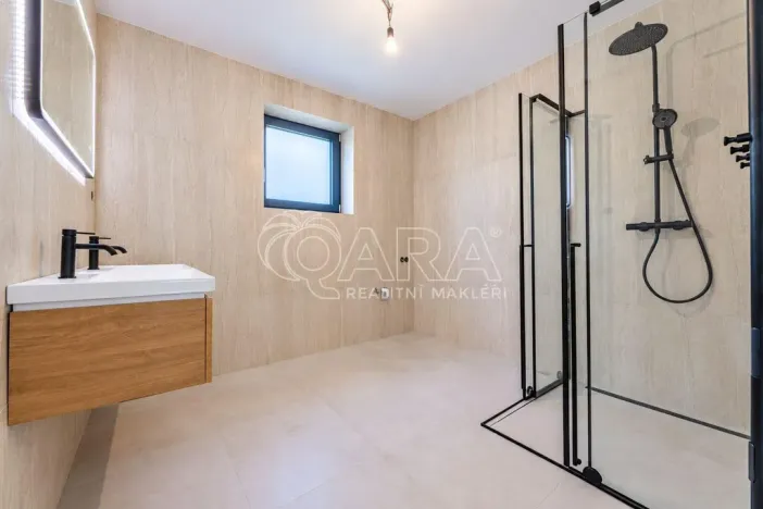 Prodej rodinného domu, Kamenice - Nová Hospoda, Na Pokraji, 259 m2