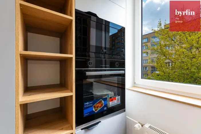 Prodej bytu 2+1, Ostrava, Bohumíra Četyny, 42 m2