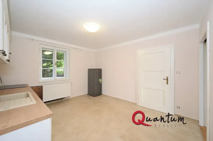 Pronájem bytu 1+1, Černošice, V Horce, 39 m2