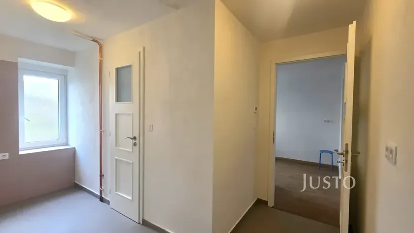 Pronájem bytu 1+1, Písek, Smetanovo nám., 38 m2