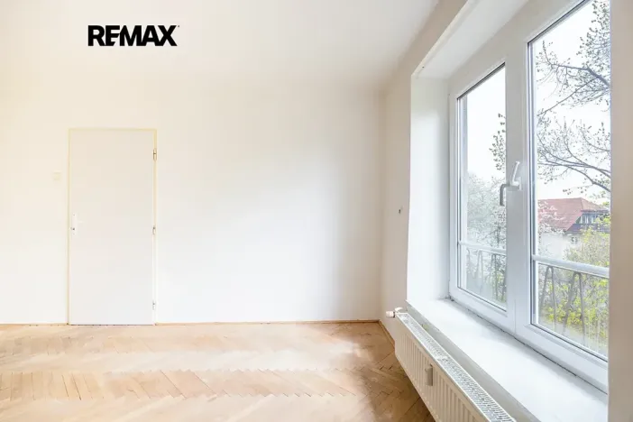 Prodej bytu 2+1, Praha - Dejvice, Na viničních horách, 58 m2