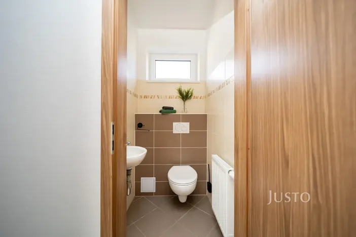 Prodej rodinného domu, Třeboň, Pod Hrází, 141 m2