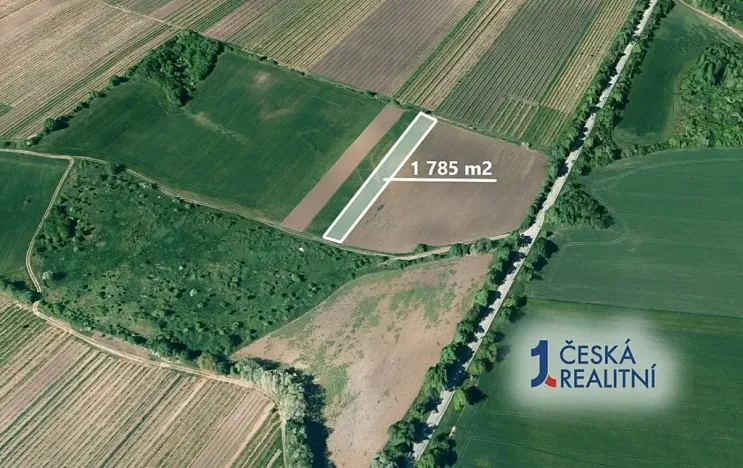 Prodej podílu pole, Valtice, 1190 m2