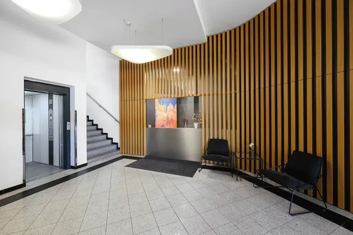 Pronájem kanceláře, Praha - Vysočany, Sokolovská, 18 m2