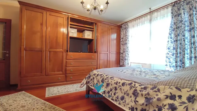 Prodej bytu 3+1, Teplice, U zámku, 100 m2