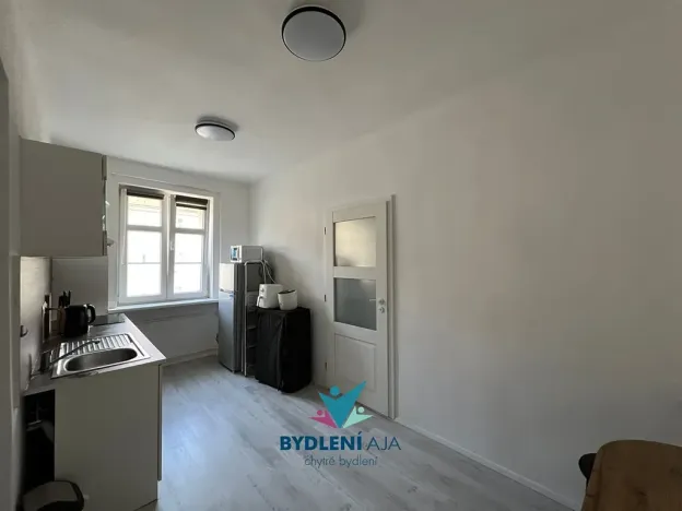 Prodej bytu 1+1, Teplice, 14. října, 42 m2