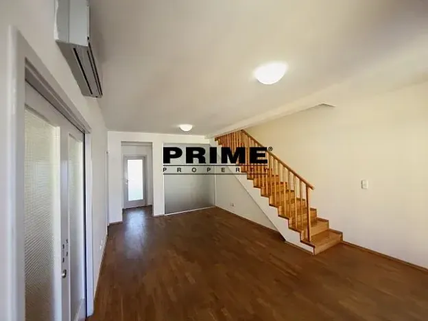 Pronájem kanceláře, Praha - Smíchov, Štefánikova, 168 m2