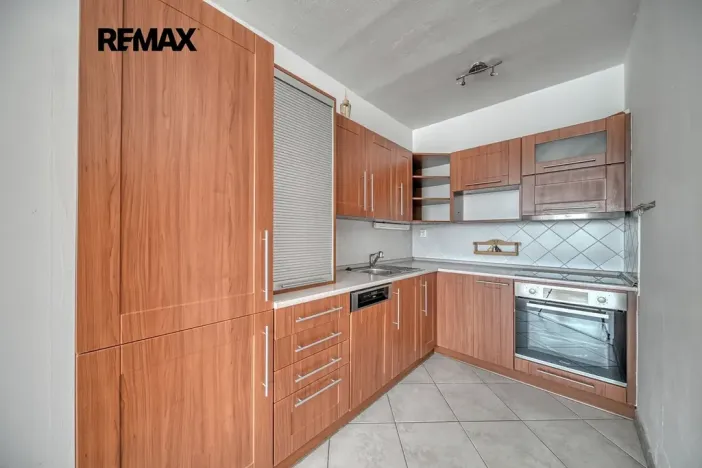 Prodej bytu 2+kk, Poděbrady, V Aleji, 43 m2