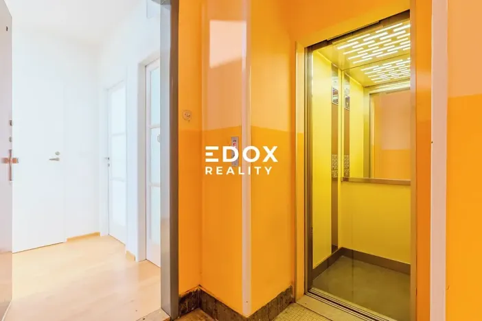 Prodej bytu 3+1, Praha - Vinohrady, Hradecká, 95 m2