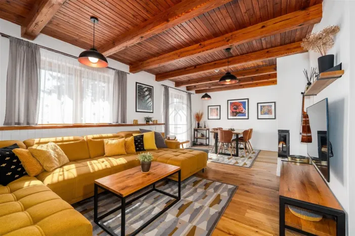 Prodej rodinného domu, Frymburk, 144 m2