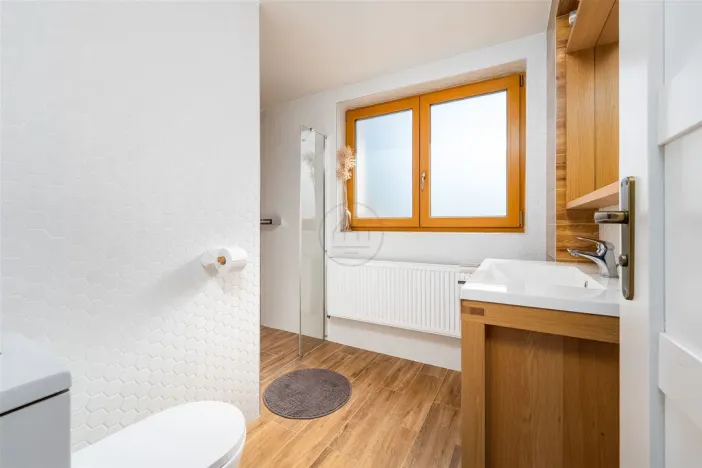 Prodej rodinného domu, Frymburk, 144 m2