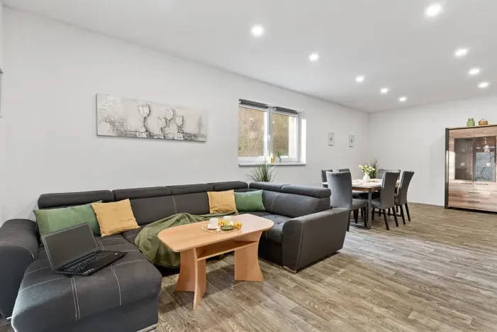 Prodej rodinného domu, Hrdlořezy, 126 m2