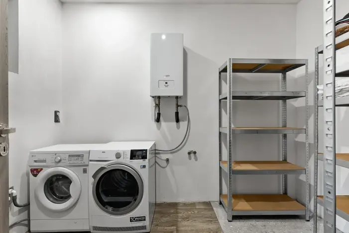 Prodej rodinného domu, Hrdlořezy, 126 m2