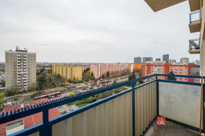 Prodej bytu 3+1, Praha - Malešice, Káranská, 72 m2