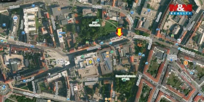 Pronájem obchodního prostoru, Hradec Králové - Pražské Předměstí, Dukelská třída, 6 m2