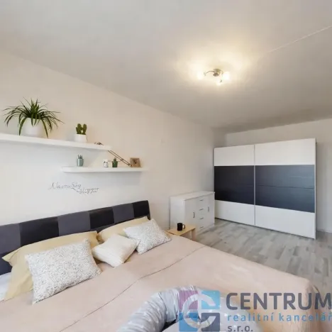 Pronájem bytu 2+kk, Jablonec nad Nisou, Na Vršku, 43 m2