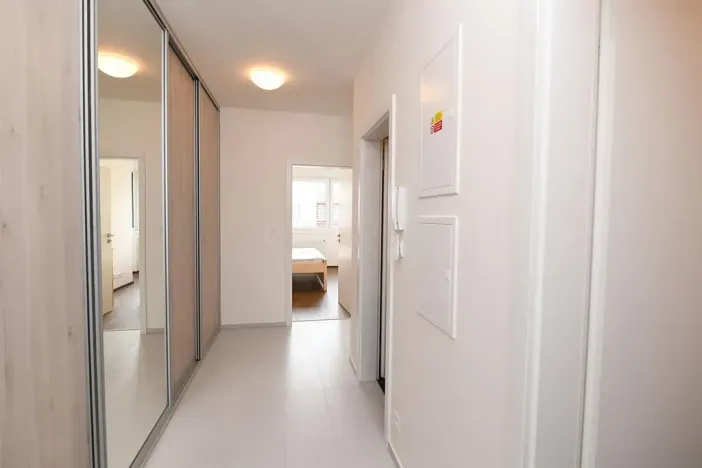 Pronájem bytu 2+kk, Praha - Jinonice, Pod stolovou horou, 54 m2