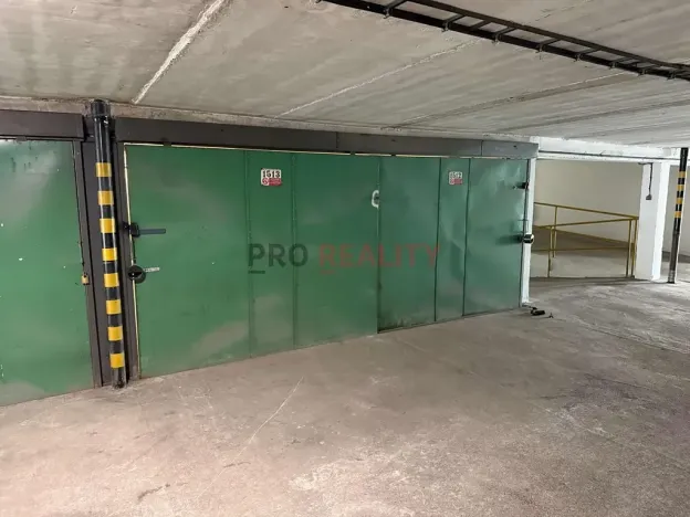 Pronájem garáže, Ostrava, Pavlovova, 15 m2