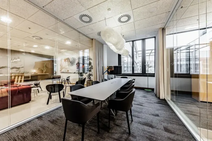 Pronájem kanceláře, Praha, Siemensova, 170 m2