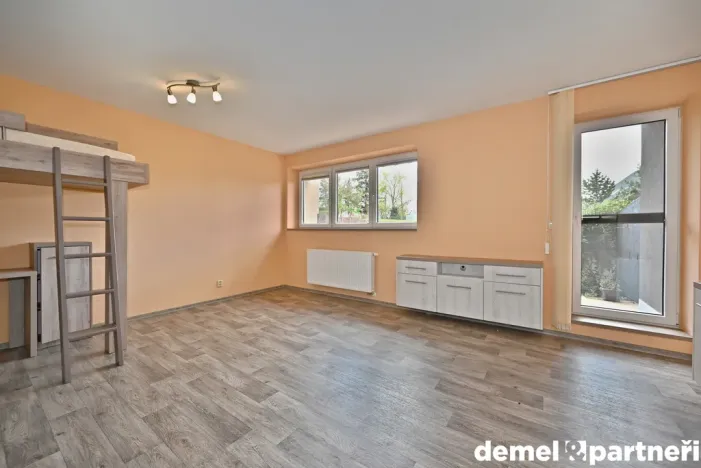 Pronájem bytu 1+kk, Jindřichův Hradec, Nušlova, 36 m2