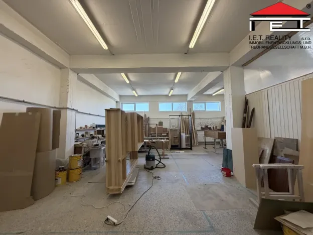 Prodej výrobních prostor, Bělá pod Bezdězem, Vazačka, 3500 m2