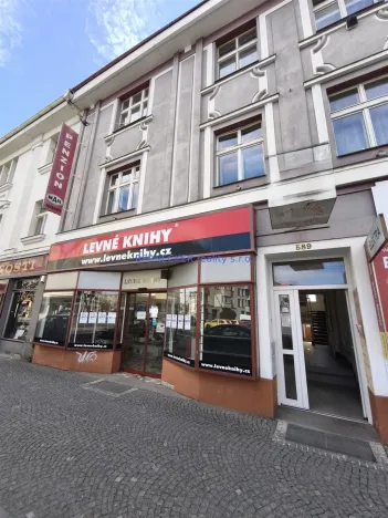 Pronájem obchodního prostoru, Hradec Králové - Pražské Předměstí, S. K. Neumanna, 250 m2