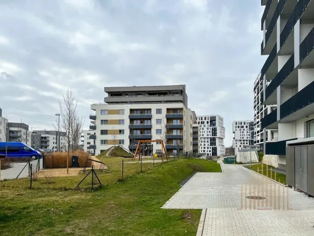 Pronájem bytu 2+kk, Praha - Vysočany, Smržových, 55 m2