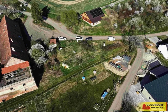 Prodej pozemku pro bydlení, Nemotice, 460 m2