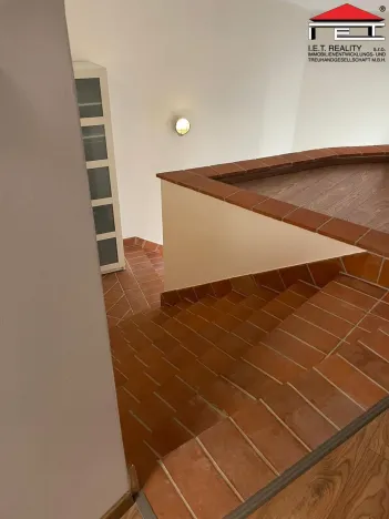 Pronájem atypického bytu, Frýdek-Místek, Na Půstkách, 127 m2