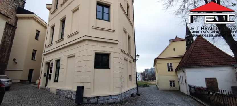 Pronájem atypického bytu, Frýdek-Místek, Na Půstkách, 127 m2