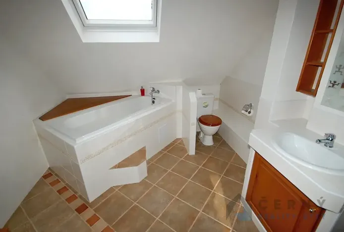 Pronájem rodinného domu, Osečná, 70 m2