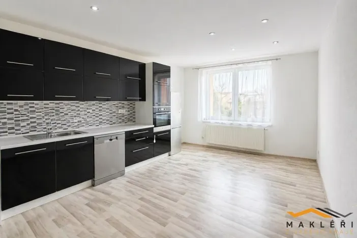 Pronájem bytu 1+1, Tábor, Vančurova, 40 m2