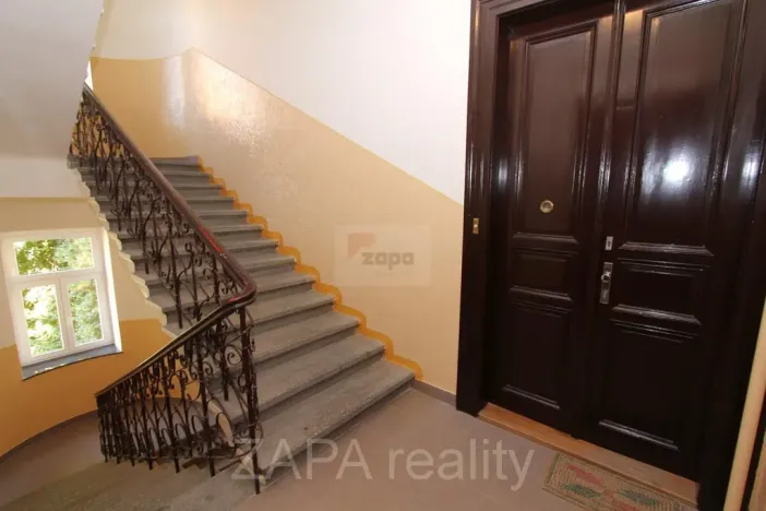 Pronájem bytu 2+1, Praha - Smíchov, Na Celné, 71 m2