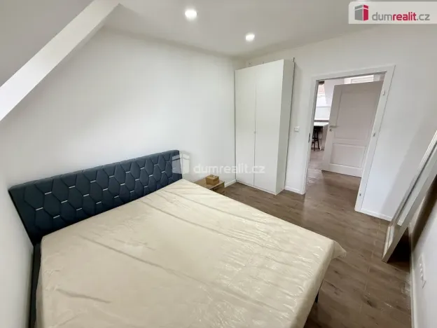 Pronájem bytu 4+kk, Velké Přílepy, Dvořákova, 85 m2