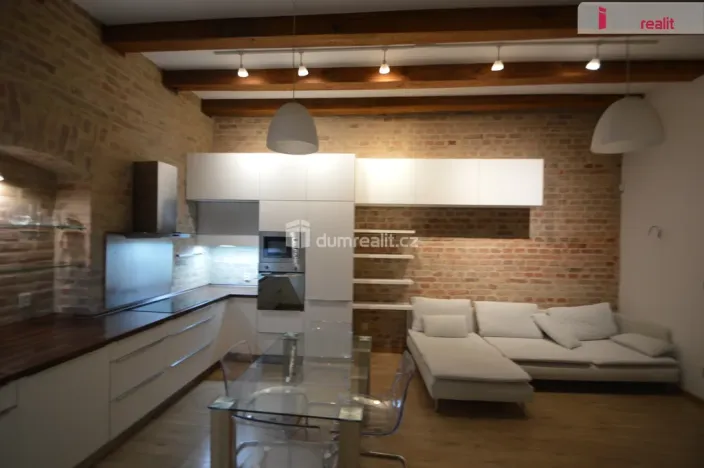 Pronájem bytu 2+kk, Plzeň - Jižní Předměstí, Hálkova, 64 m2