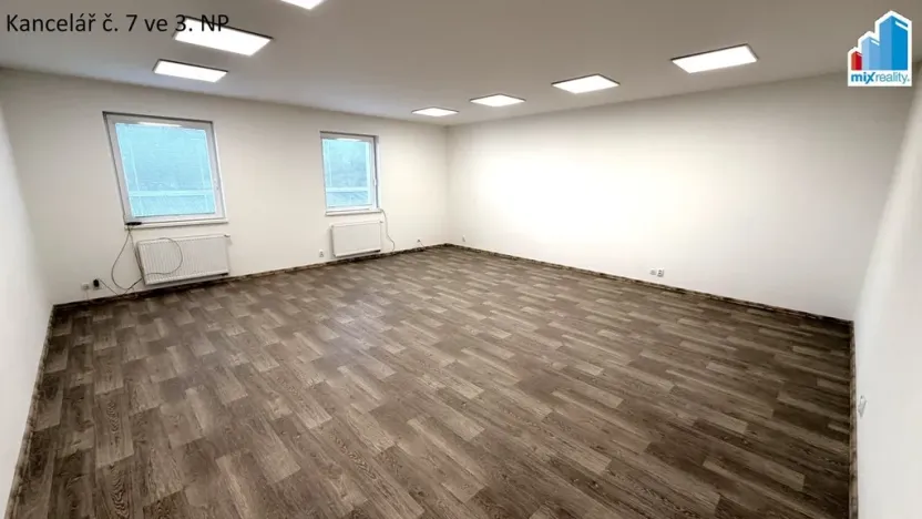 Pronájem kanceláře, Nýřany, Hřbitovní, 1 m2