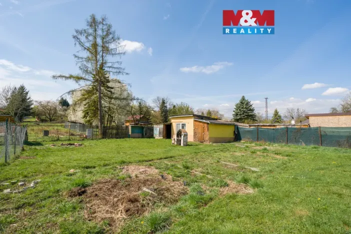 Pronájem zahrady, Teplice, 397 m2