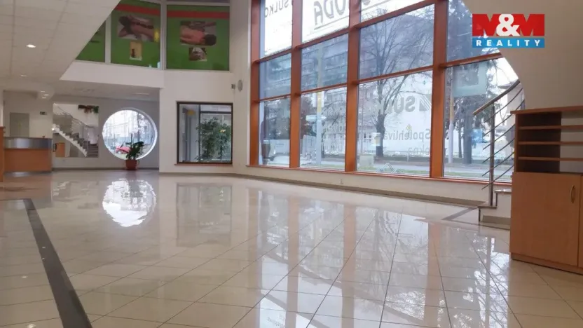 Pronájem obchodního prostoru, Opava - Předměstí, Krnovská, 135 m2