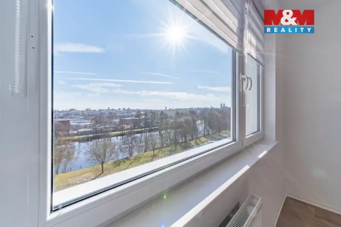 Pronájem bytu 2+1, Cheb, Boženy Němcové, 64 m2