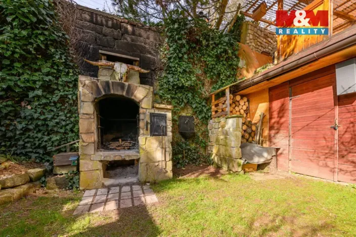 Prodej rodinného domu, Hostinné, Horská, 408 m2