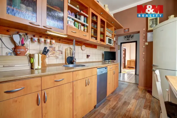 Prodej rodinného domu, Hostinné, Horská, 408 m2