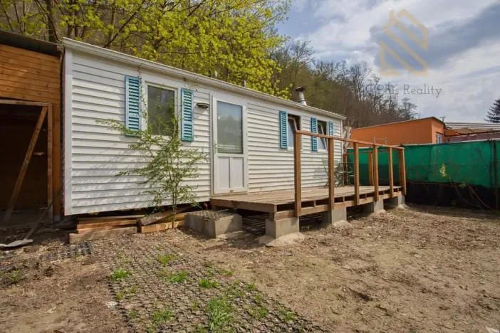 Prodej zahrady, Dolní Břežany - Lhota, Břežanské údolí, 225 m2