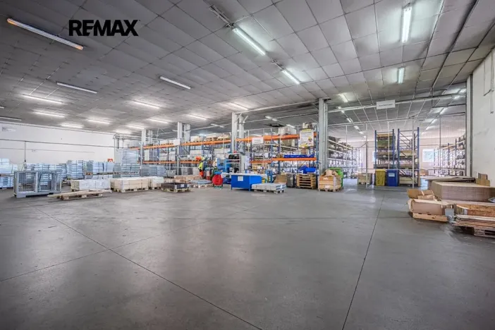 Prodej skladu, Plzeň, Dopravní, 9469 m2