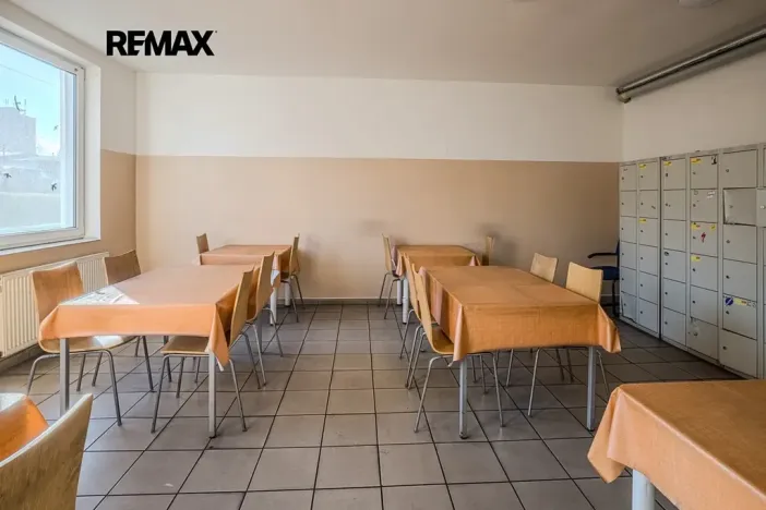 Prodej výrobních prostor, Plzeň, Dopravní, 9469 m2