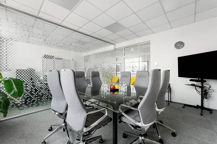 Pronájem kanceláře, Praha - Holešovice, U Uranie, 500 m2