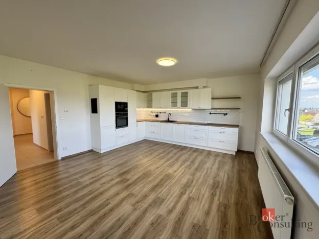 Pronájem bytu 3+kk, Plzeň - Černice, V Bezinkách, 99 m2