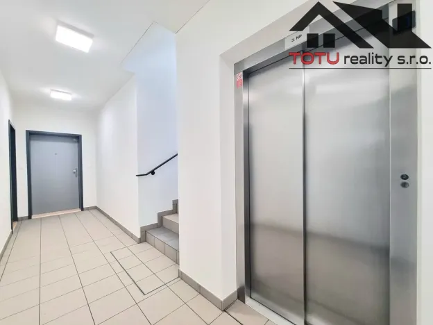 Pronájem bytu 2+kk, Jaroměř, Josefa Šímy, 58 m2